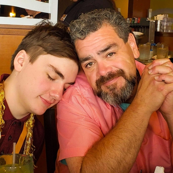 Meet your Posher, Rob - Picture 2 of 2